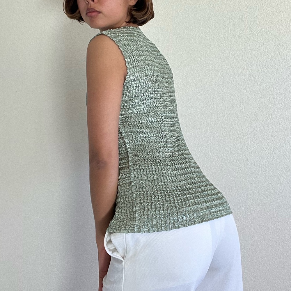 Green Ruffled Top - Picture 3 of 6